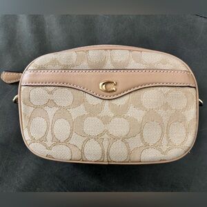 Coach Ivie Convertible Belt Bag